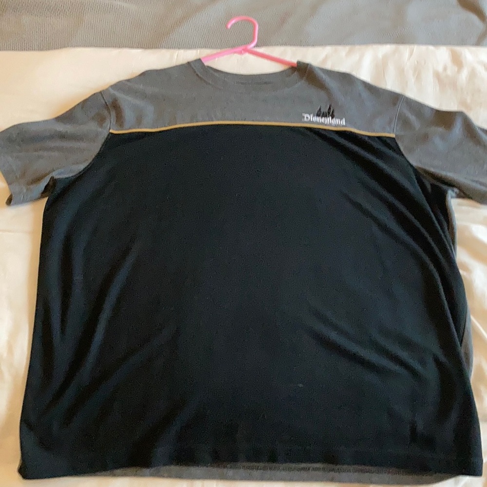 Disney “Disneyland” short sleeve shirt , Size XL
